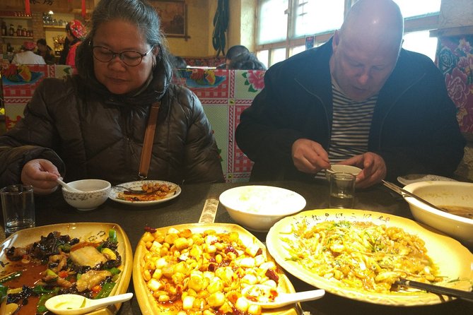 Small Group Tour to Mutianyu Great Wall and Summer Palace With Local Lunch - Tour Overview