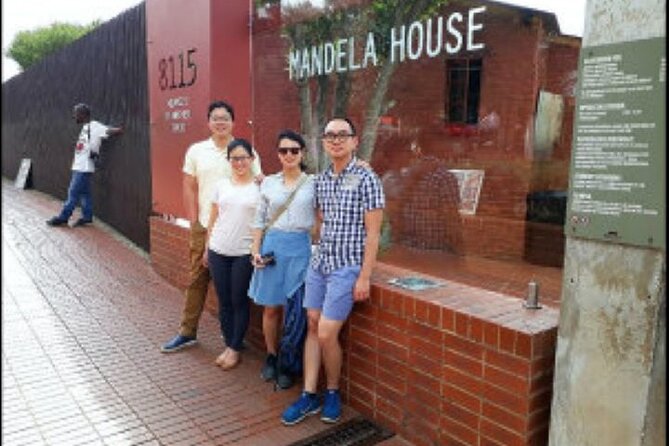 Soweto and Apartheid Museum With Private Pick up and Drop off