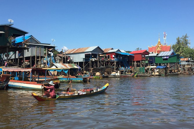 Ta Prohm & Floating Village 1-Day Tour