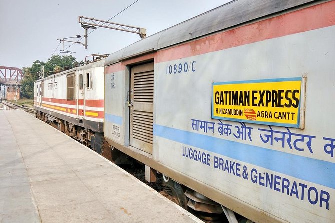 Taj Mahal Private Tour From Delhi by Gatimaan Express - Expectations and Accessibility