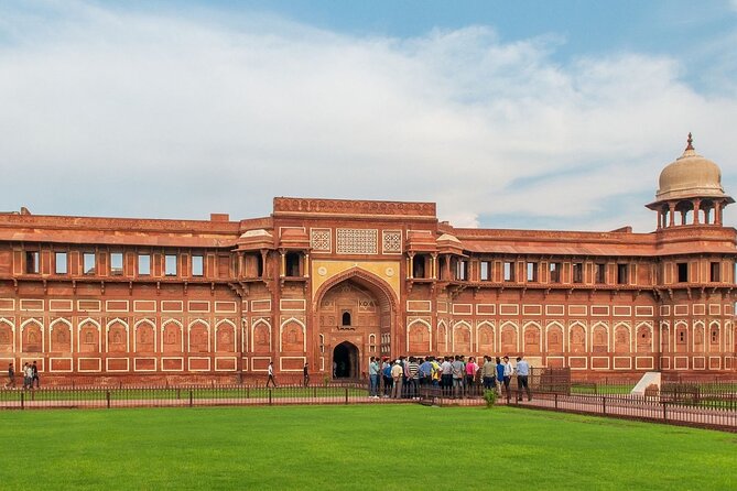 Taj Mahal Tour by Gatimaan Express Train - Inclusions and Exclusions