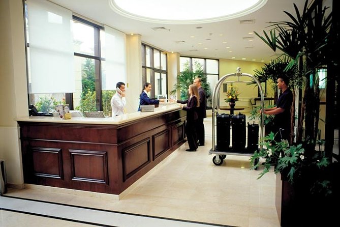 Taxi Transfer Executive GRU Airport to Holiday Inn Anhembi - Pricing Details