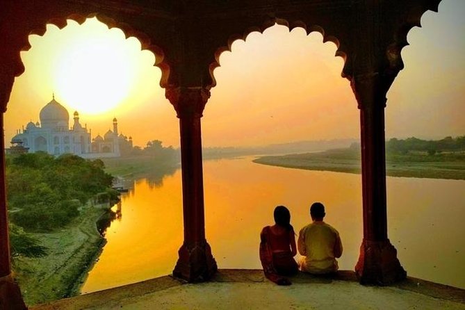 Thanksgiving Delhi Agra Taj Mahal Tour - Itinerary Highlights