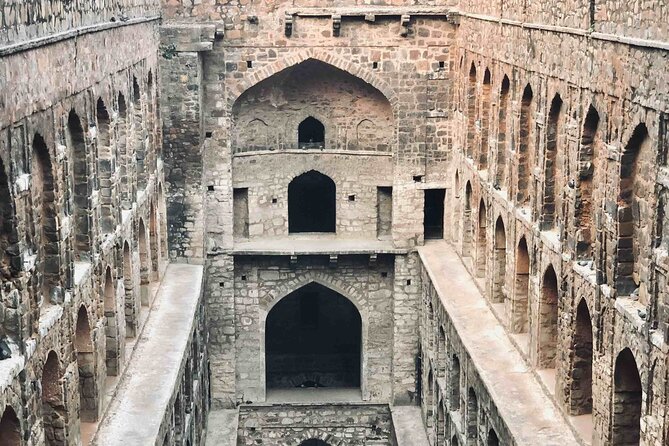 The Connaught Walk With Professional Guide - Tour Overview