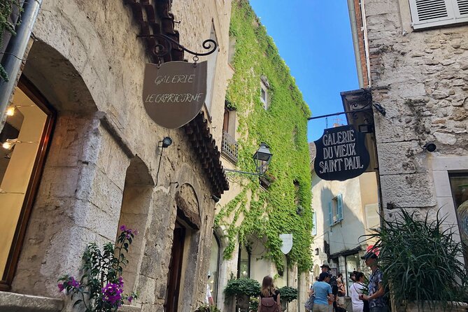 The Greats Painters and the French Riviera Private Full Day Tour - Meeting and Pickup Details