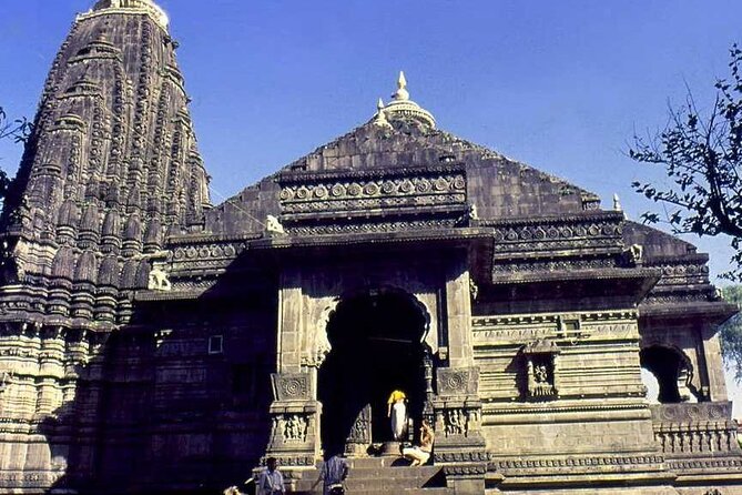 The Holy Shiva Temples & Caves in Maharashtra