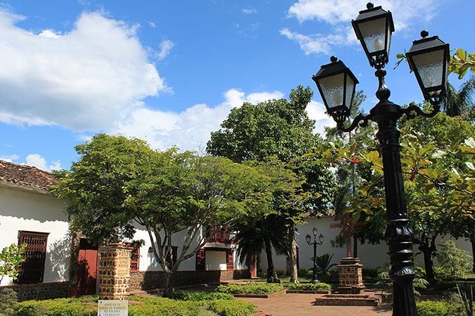 The Route of the Sun and the Route of the Fruite – Medellín