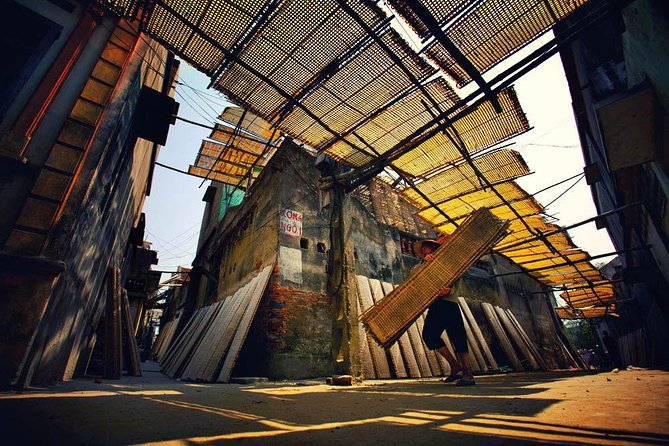 Tho Ha Handicraft Village Tour Making Rice Crackers; Local Market - Tour Location and Inclusions