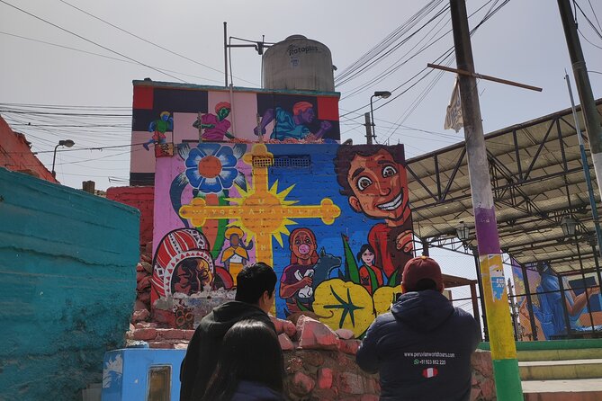Through the Favelas of Lima, Helping Local Communities by Booking - Sustainable Tourism Practices in Favelas