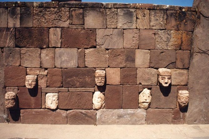 TIWANAKU RUINS. Spiritual & Political Centre - Tiwanaku Culture. - Significance of Tiwanaku Culture