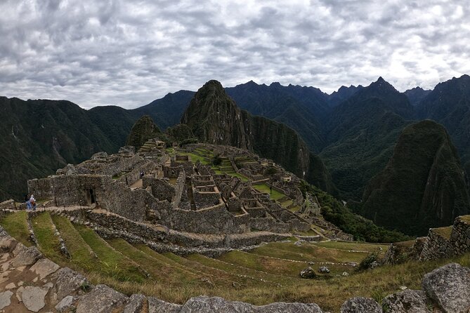 Tour 2 Days to Machu Picchu and Vinicunca Rainbow Mountain