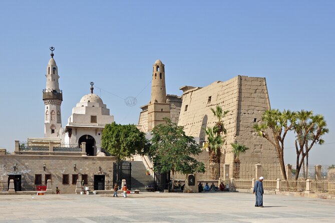 Tour in the Tourist Market in Luxor and the Mosque of Sidi Abou El Haggag Luxor - Sidi Abou El Haggag Mosque History