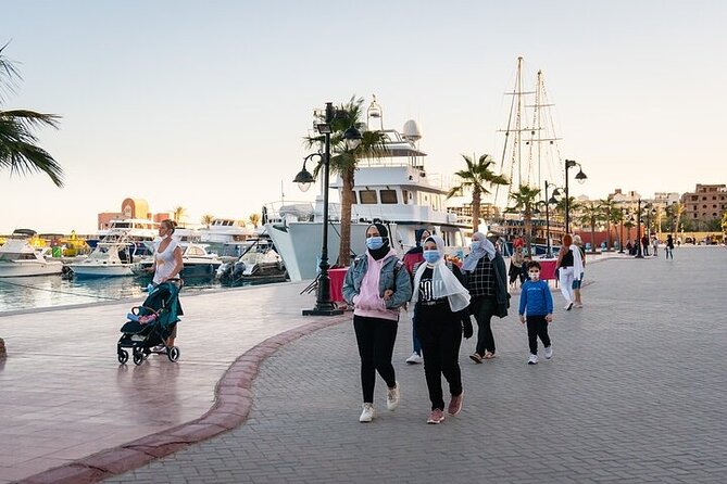 Tour of Hurghada Attractions Including Free Time for Shopping!