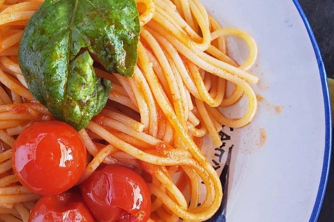 Tour of Pompeii With Tour Guide Plus Wine Testing and Lunch in a Winery Vesuvius - Inclusions