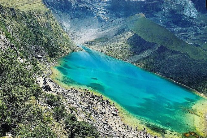 TOUR TO HUMANTATAY LAKE – SALKANTAY (1d)