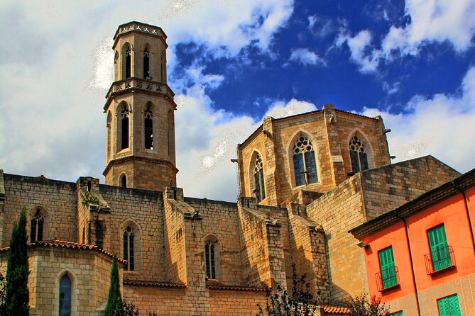 Touristic Highlights of Figueres on a Private Half Day Tour With a Local - Touristic Attractions in Figueres