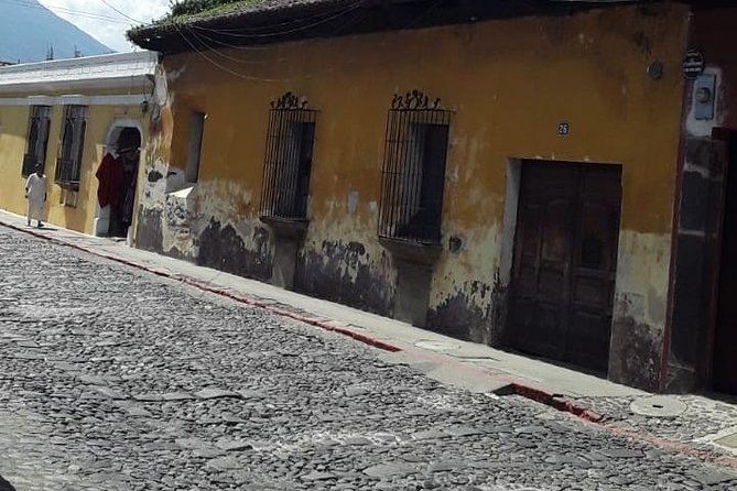 Towards ANTIGUA GUATEMALA From SAN SALVADOR - Journey Overview