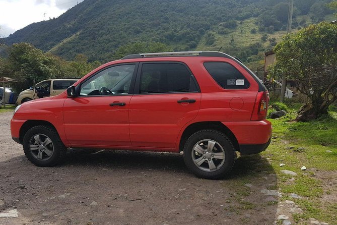 Transfer Airport Quito-Hotel With Bilingual Driver
