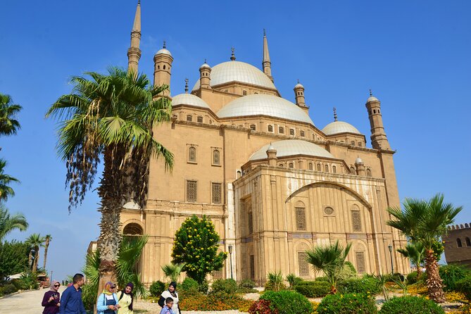 Transfer From Cairo or Giza Hotels to Cairo Airport - Inclusions