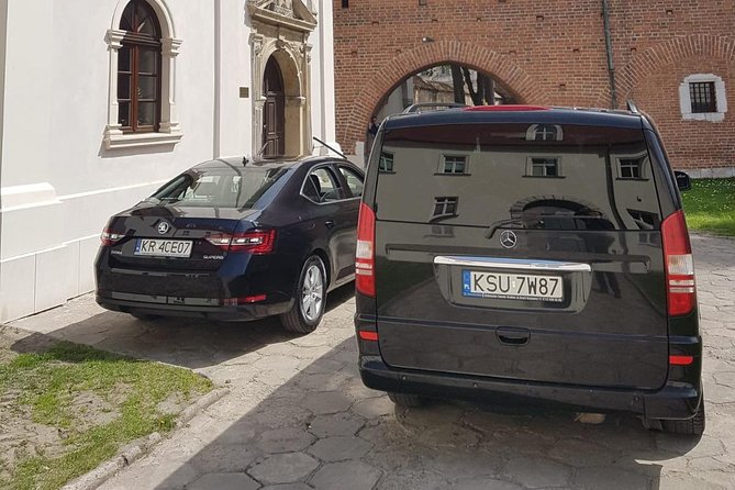 Transfer From Krakow (Balice Airport) to Krynica Zdroj - Transfer Options Available