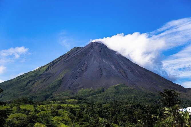 Transfer From Liberia Airport To Arenal La Fortuna San Carlos