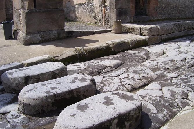 Transfer From Rome To Amalfi Coast Via Pompei - Additional Information