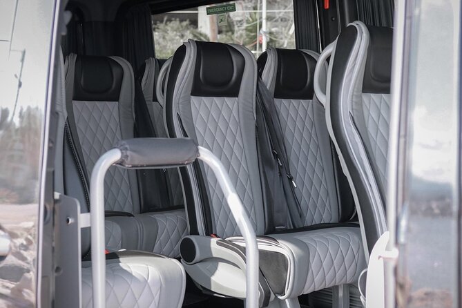 Transfer HERAKLION Airport to AMMOUDARA HERAKLION Area up to 7 - Pickup Instructions