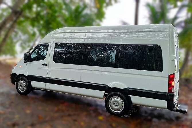 Transfer Manuel Antonio Hotels to Airport Area Private One Way - Included Amenities