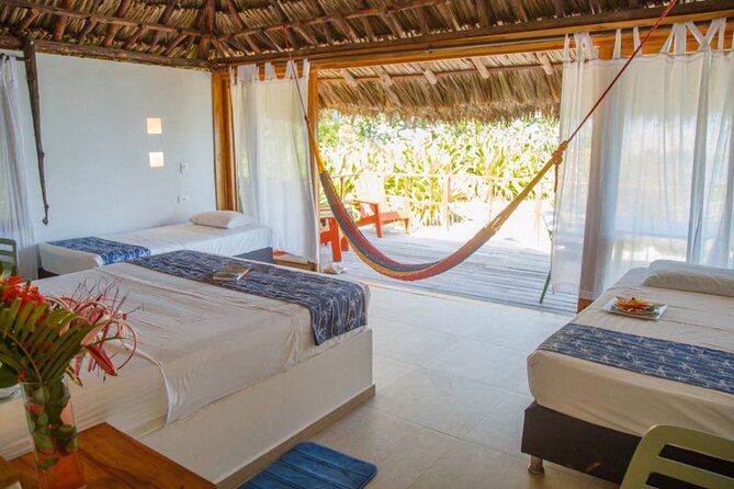 Tropical Escape: Golden Day on Pirate Island
