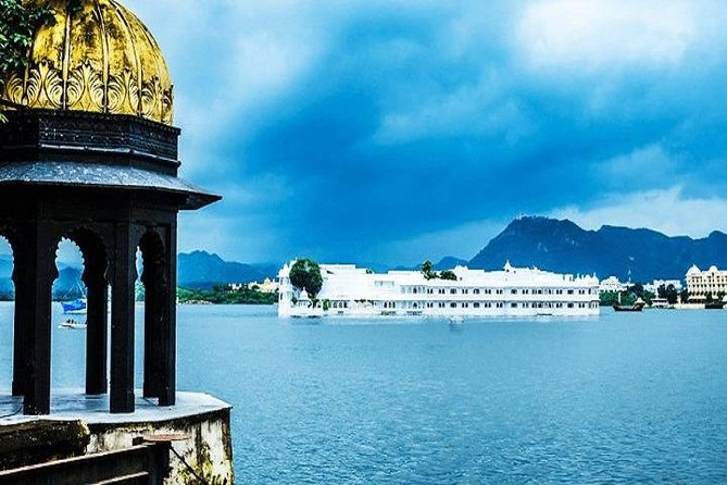 Udaipur and Mount Abu 5 Days Tour