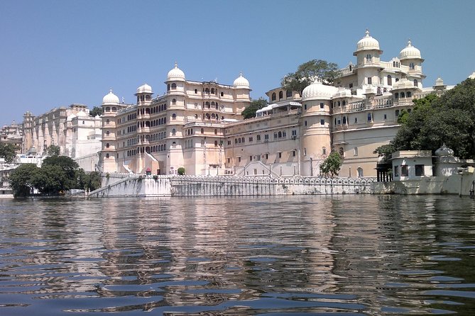 Udaipur Local Tour With Boating - Local Sightseeing Spots