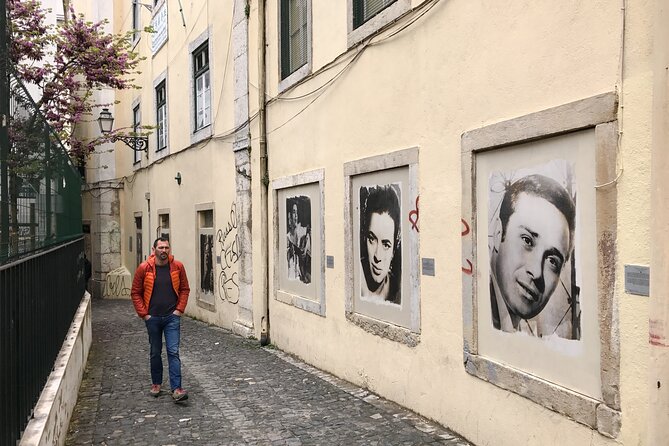 Uncover Baixa, Mouraria, and Graça on a Self-Guided Audio Tour Through Lisbon - Meeting Point