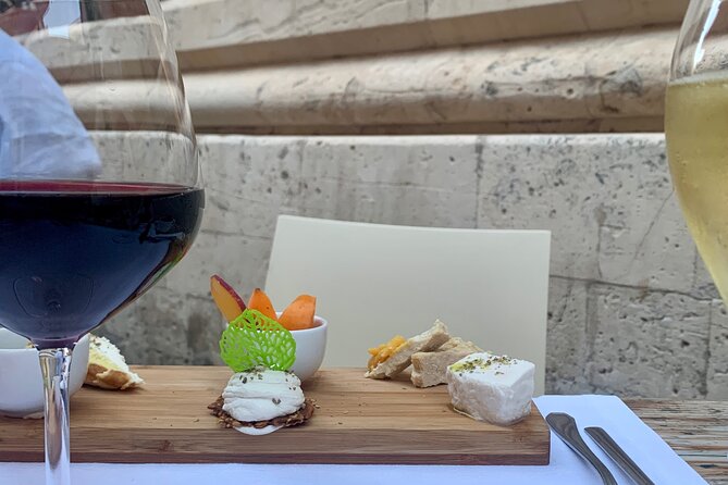 Vegan Happy Hour Tour - Included Amenities