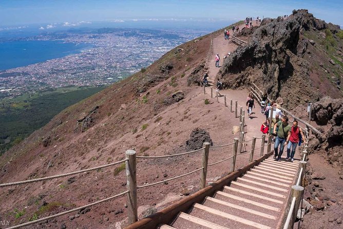 Vesuvius - Vesuvius Overview