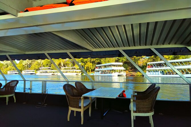 Victoria Falls: Standard Sunset Cruise on the Zambezi River