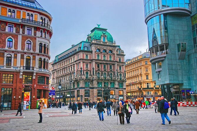 Viennas Old Town and Attractions Self-Guided Tour Booklet