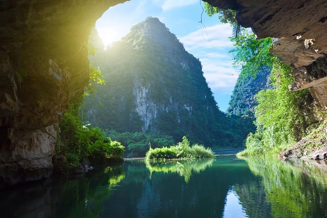Vietnam Ancient Capital - Hoa Lu and Tam Coc Tour - Tour Overview