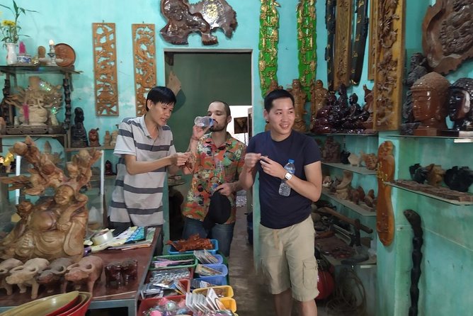 Vintage Vespa Adventures -Handicraft Village (Morning)