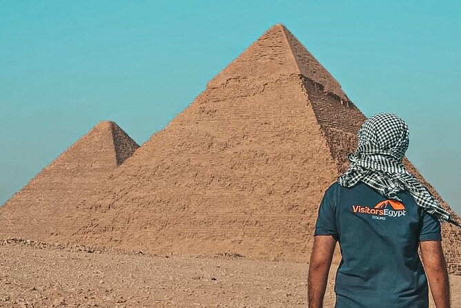 Visit Giza Pyramids and Sphinx – Full Day Trip