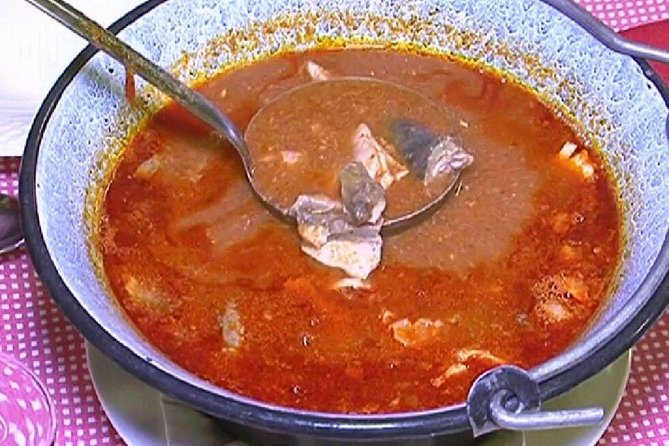 Visit the Home to Hungarian Paprika, Szeged With Private Guide by Car!