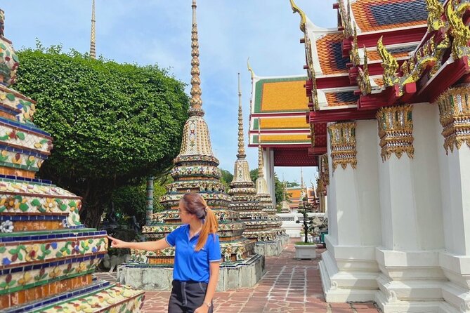 Visit Wat Pho and Wat Arun With Local Expert - Meeting Point