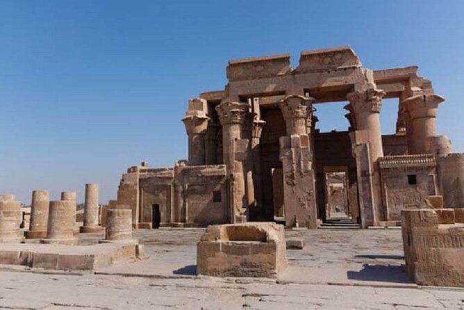 Visiting Temple of Kom Ombo From Aswan by Train