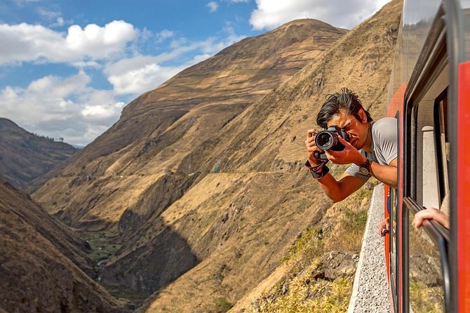 Volcanoes Route – Quito – Riobamba + Train / 2 Day Tour