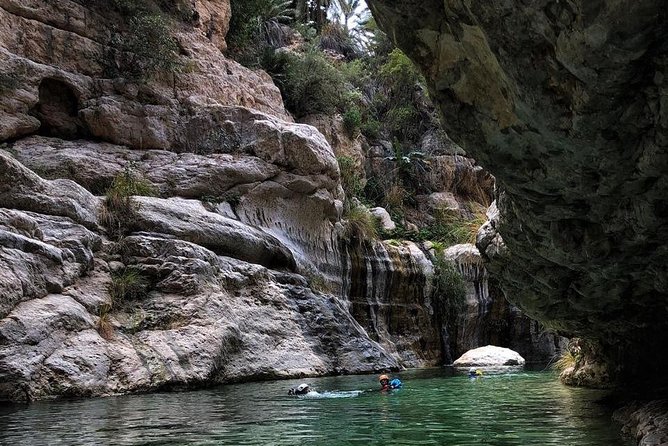 Wadi Tiwi Geological Tour