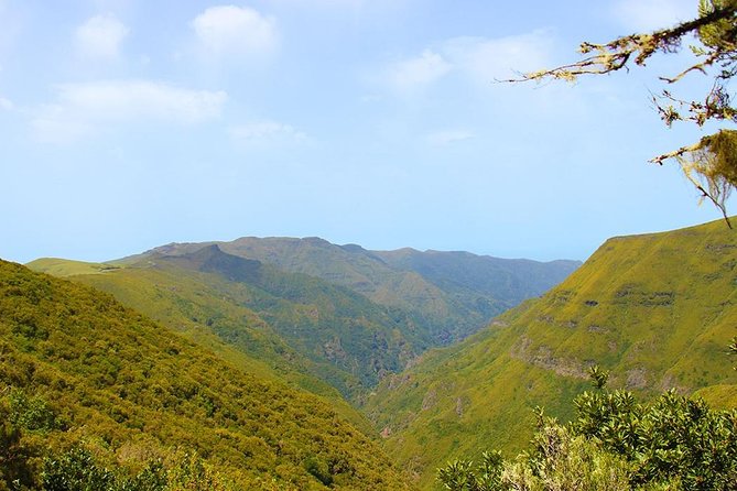 Walk – Madeira Lakes
