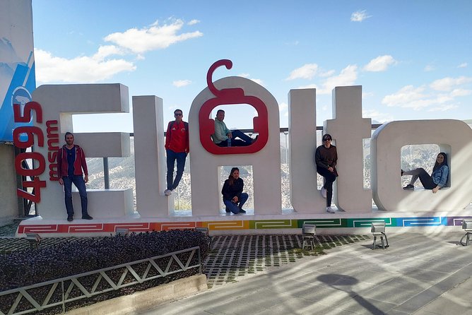 Walking City TOUR La Paz + Cable Cars + Valle De Luna. PRIVATE TOUR
