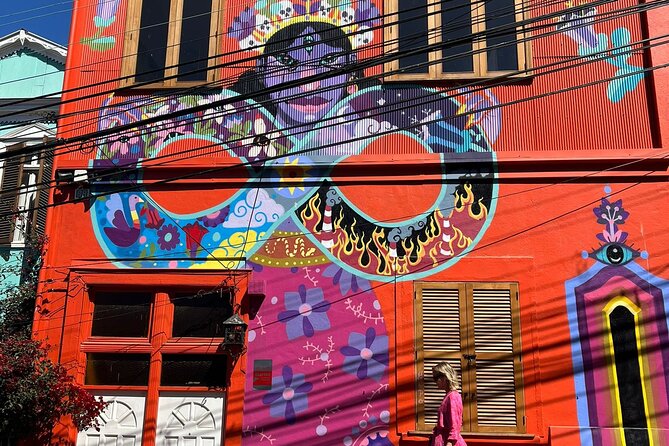 Walking Tour of Valparaiso and the House of Neruda La Sebastiana - Overview of the Walking Tour