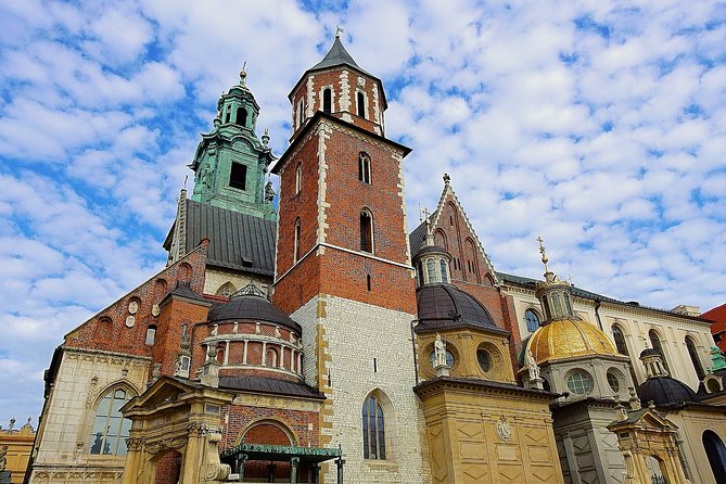 Warsaw: Private Tour to Krakow With Transport and Guide