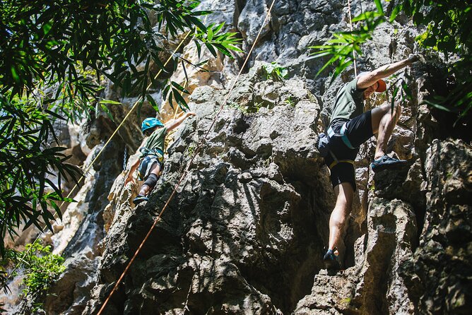 Yangshuo Rock Climbing With Hotel Transfer (3 Hours) - Included Services