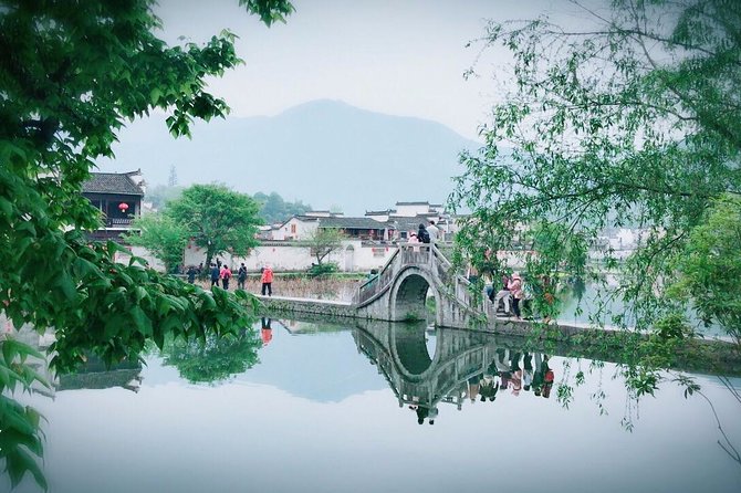 Zhengzhou 2-Day Bullet Train Trip to Huangshan Mountain and Tangmo Ancient Town - Itinerary Highlights